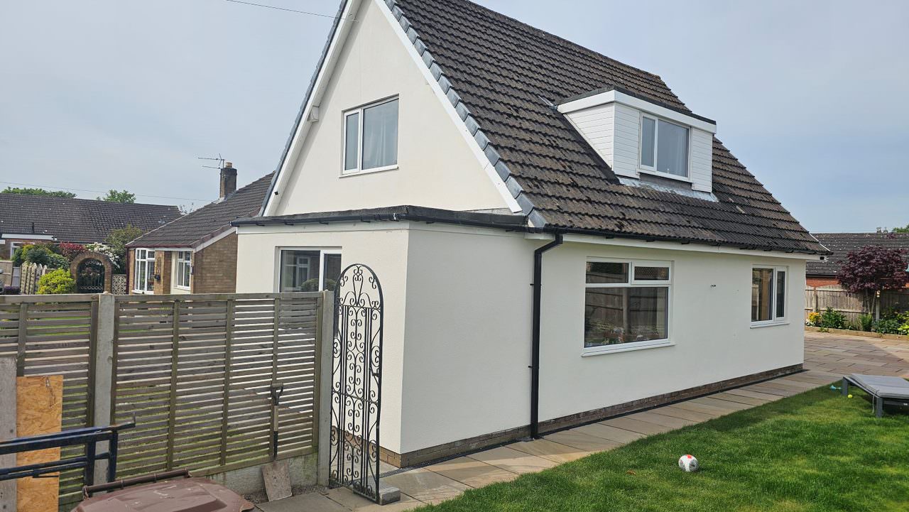 Pebbledash rendering on a home in Preston