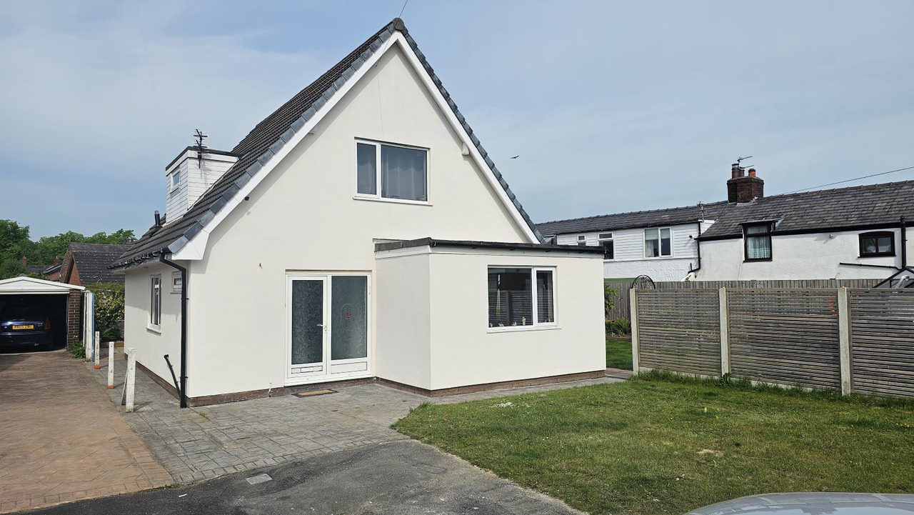 Thin coat rendering project in Preston